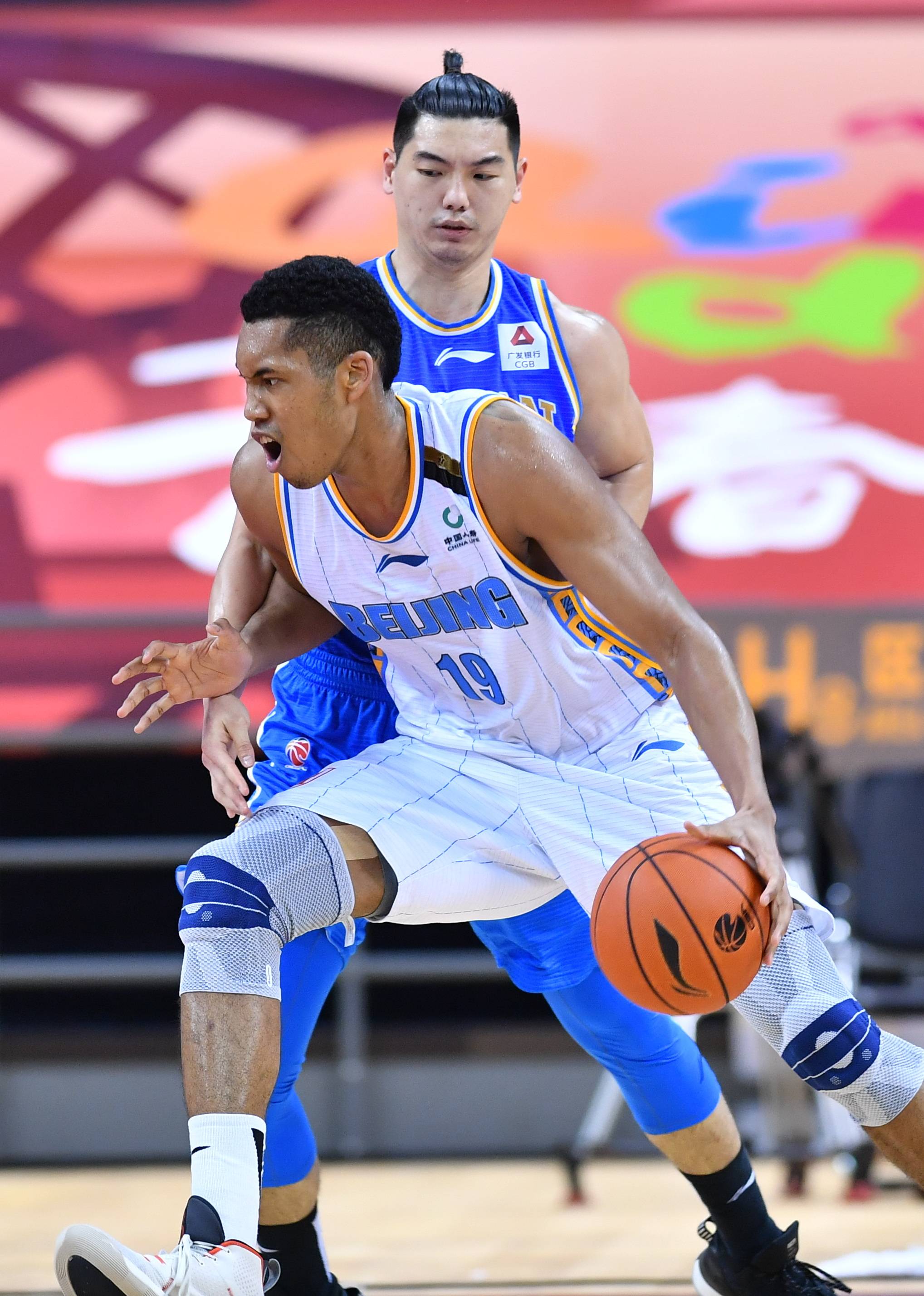 湖人逼宫詹 湖人逼宫詹