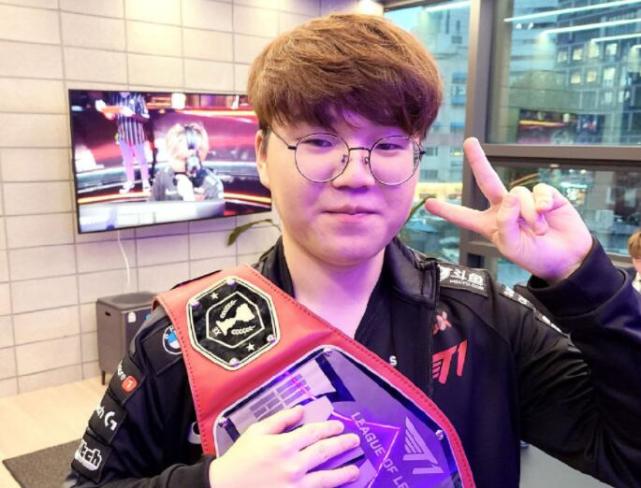 技体育的坚 技体育的坚